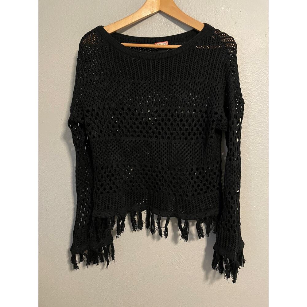 Vintage Colcci Sweater Womens Small Crochet Fringe Hem Pullover Boho Top Y2K